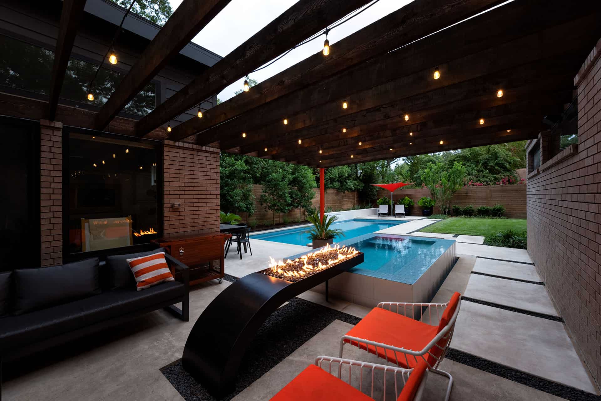 Luxury pool builder dallas