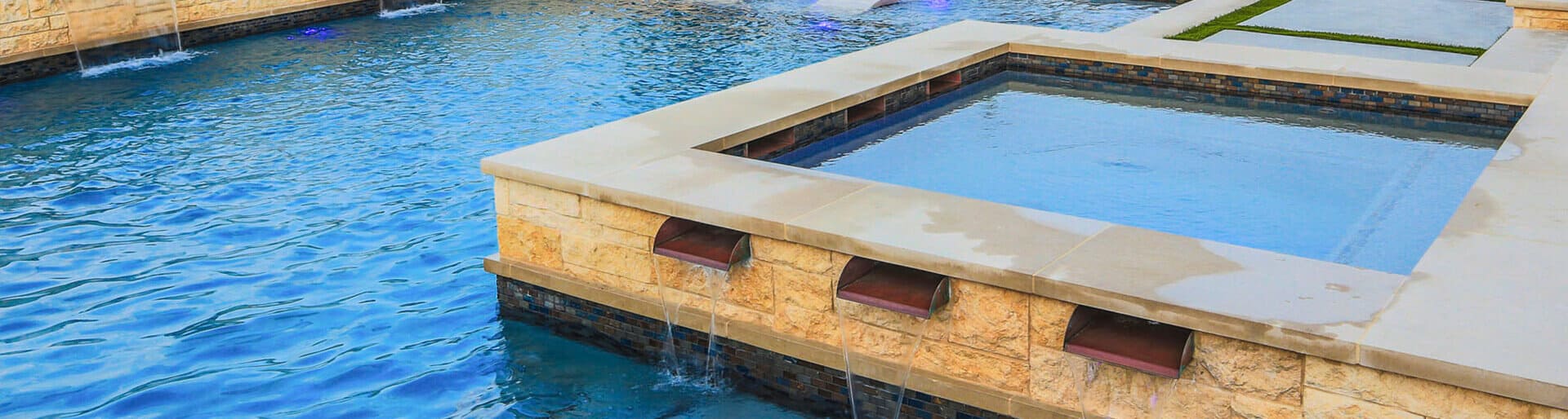 Luxury pool builder dallas